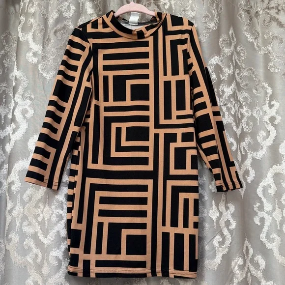 SHEIN Black and Tan Geometric Long Sleeve Dress Size 5 - Picture 1 of 3